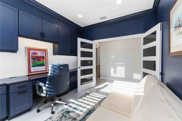 993 CROSSWIND AVENUE, Sarasota, FL 34240