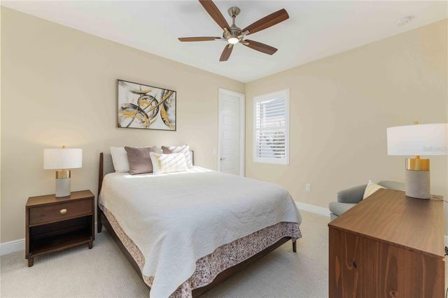 993 CROSSWIND AVENUE, Sarasota, FL 34240