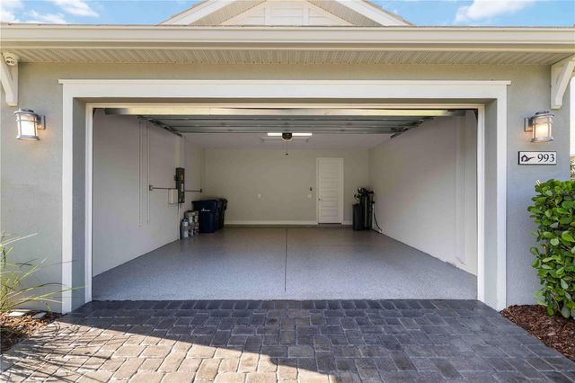 993 CROSSWIND AVENUE, Sarasota, FL 34240