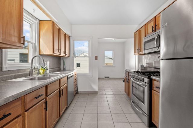 1120 5th Avenue S, South Saint Paul, MN 55075