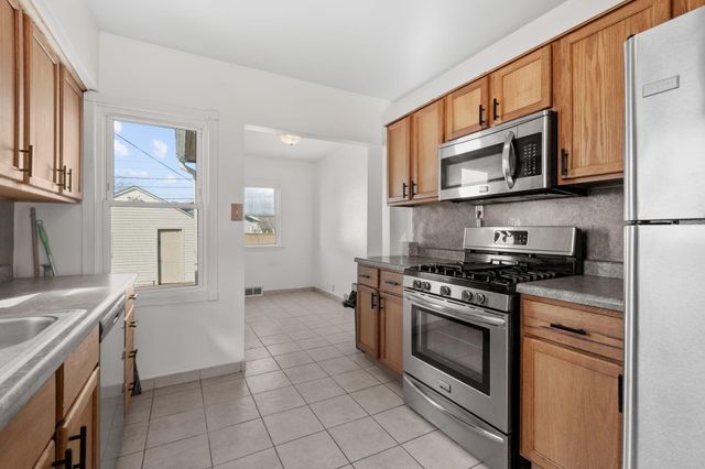 1120 5th Avenue S, South Saint Paul, MN 55075