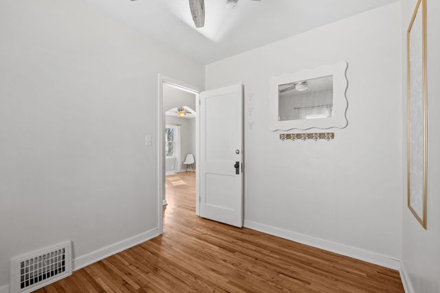 1120 5th Avenue S, South Saint Paul, MN 55075