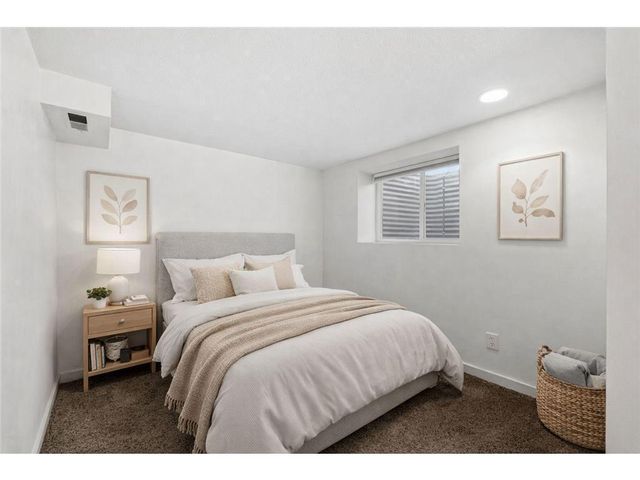 1120 5th Avenue S, South Saint Paul, MN 55075