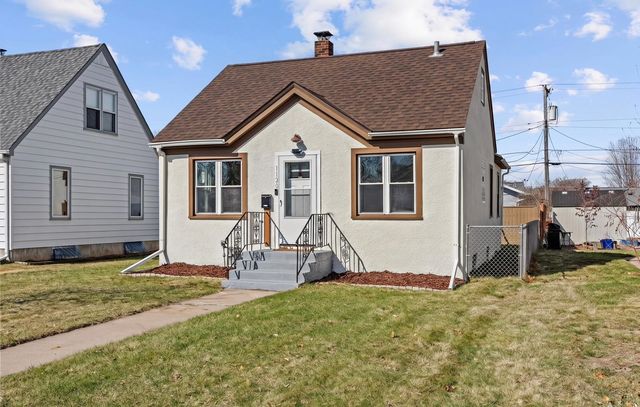 1120 5th Avenue S, South Saint Paul, MN 55075