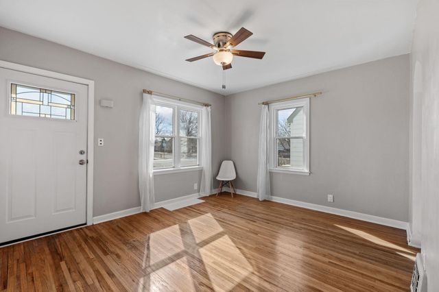 1120 5th Avenue S, South Saint Paul, MN 55075