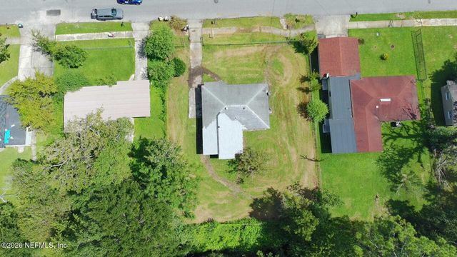 9130 SPOTTSWOOD Road, Jacksonville, FL 32208