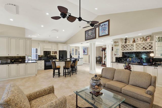 4084 SW Gleneagle Circle, Palm City, FL 34990