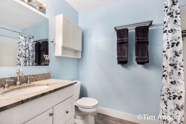 3500 Northkent Pine Drive, Kent City, MI 49330