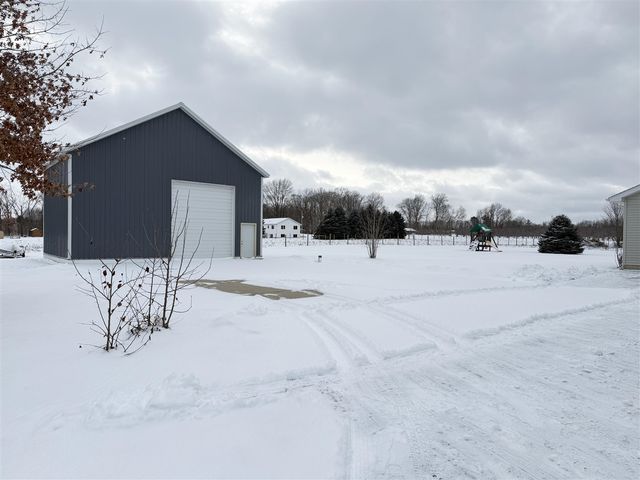3500 Northkent Pine Drive, Kent City, MI 49330