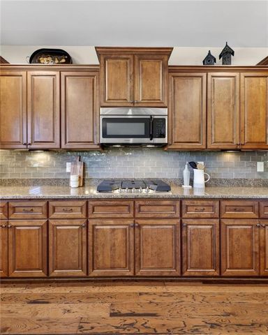 3 Westwood Lake Drive, Newnan, GA 30263