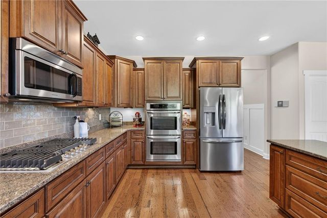 3 Westwood Lake Drive, Newnan, GA 30263