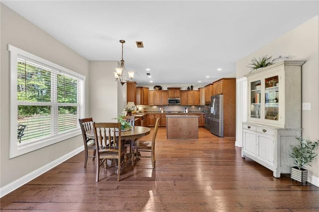 3 Westwood Lake Drive, Newnan, GA 30263