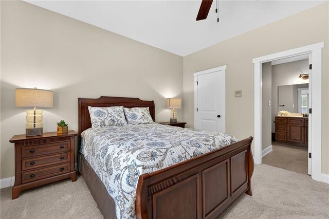3 Westwood Lake Drive, Newnan, GA 30263