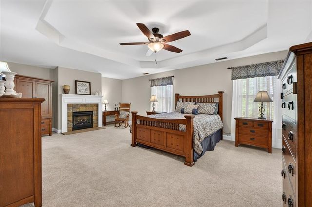 3 Westwood Lake Drive, Newnan, GA 30263