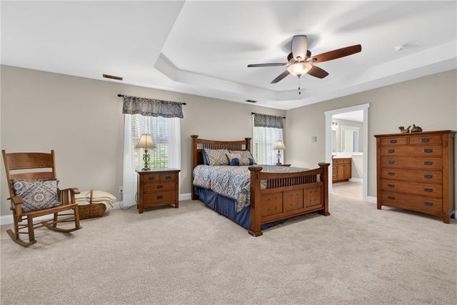 3 Westwood Lake Drive, Newnan, GA 30263