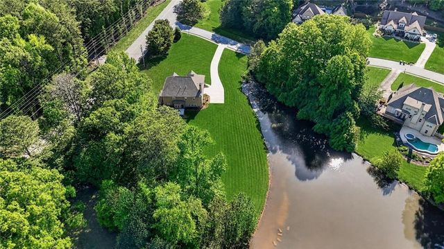 3 Westwood Lake Drive, Newnan, GA 30263