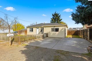 906 W Entiat Avenue, Kennewick, WA 99336
