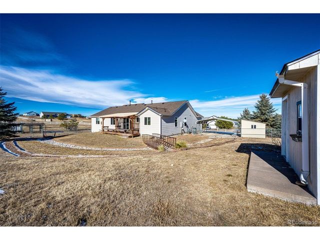 5672 Columbine Ridge Rd, Elizabeth, CO 80107