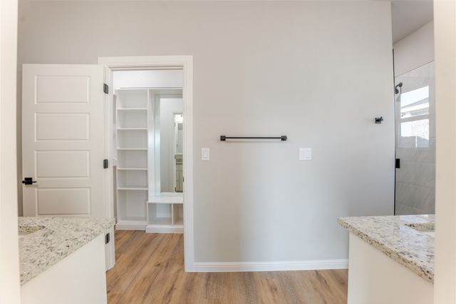 9211 Parkview Circle, Tolar, TX 76476