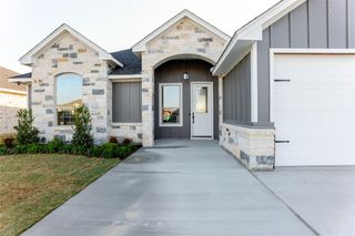 9211 Parkview Circle, Tolar, TX 76476