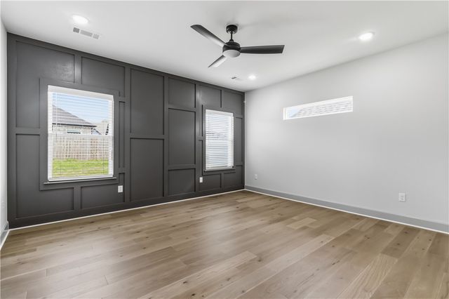 1041 Whistler Street, Bentonville, AR 72713