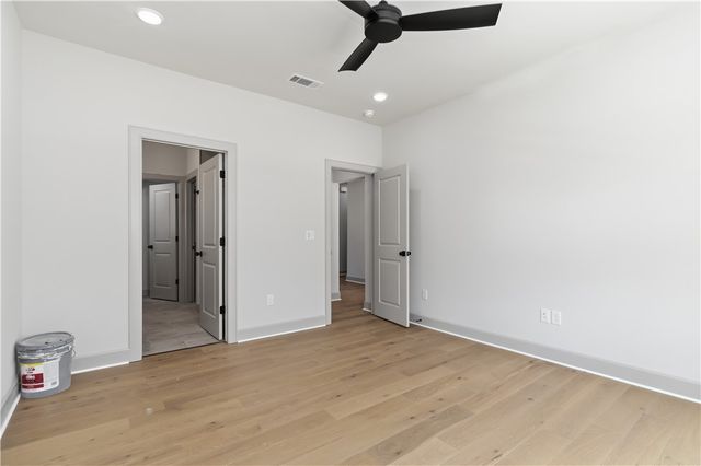 1041 Whistler Street, Bentonville, AR 72713