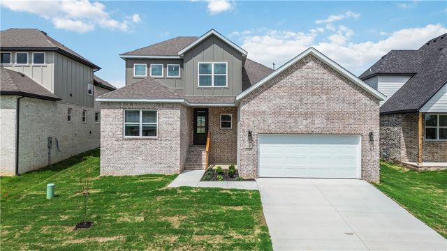 1041 Whistler Street, Bentonville, AR 72713