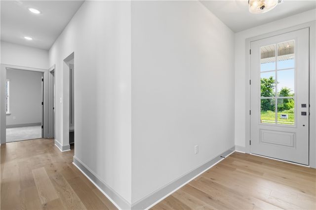 1041 Whistler Street, Bentonville, AR 72713