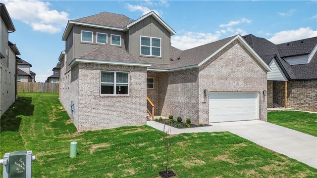 1041 Whistler Street, Bentonville, AR 72713