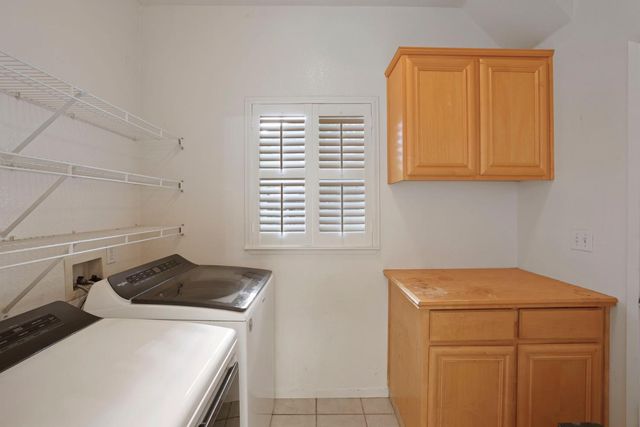 3838 Windy Cove Cir, Stockton, CA 95219