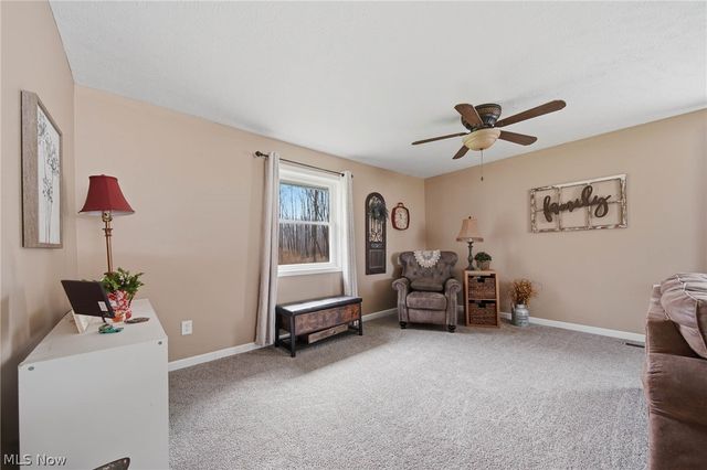 9934 State Route 700, Mantua, OH 44255