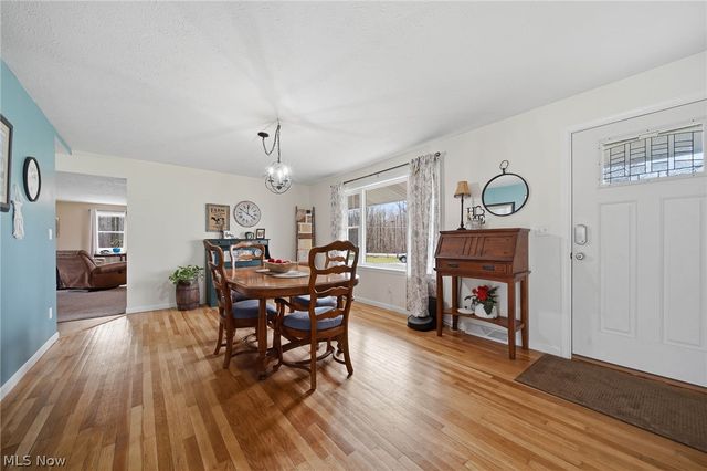 9934 State Route 700, Mantua, OH 44255