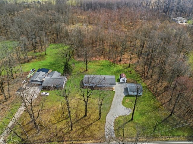 9934 State Route 700, Mantua, OH 44255