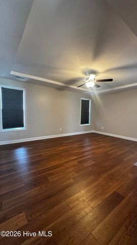 105 Long Pond Drive, Sneads Ferry, NC 28460