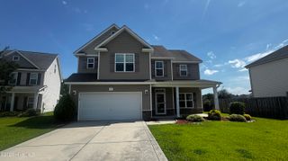 105 Long Pond Drive, Sneads Ferry, NC 28460