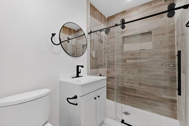 102 S Tillery Avenue, Dallas, TX 75211