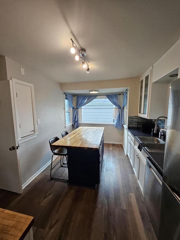 1902 12th AVENUE, South Milwaukee, WI 53172