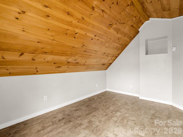 110 Chetan Way, Lake Lure, NC 28746