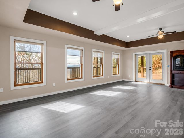 110 Chetan Way, Lake Lure, NC 28746
