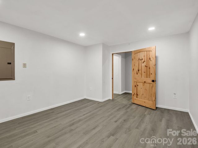 110 Chetan Way, Lake Lure, NC 28746