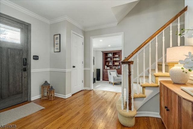 6 Thackery Ln, Mendham Twp., NJ 07945