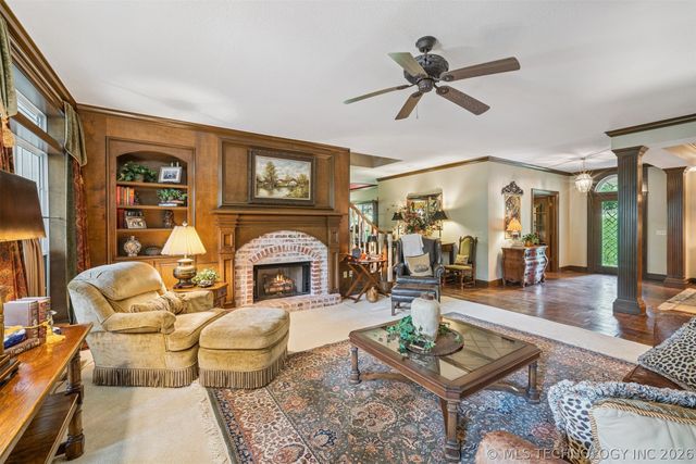 9835 E Shadowlake Drive, Claremore, OK 74017