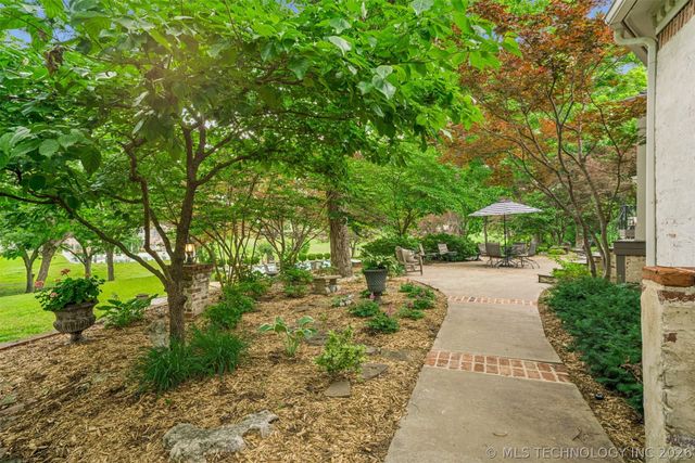 9835 E Shadowlake Drive, Claremore, OK 74017