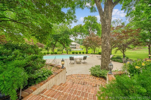9835 E Shadowlake Drive, Claremore, OK 74017