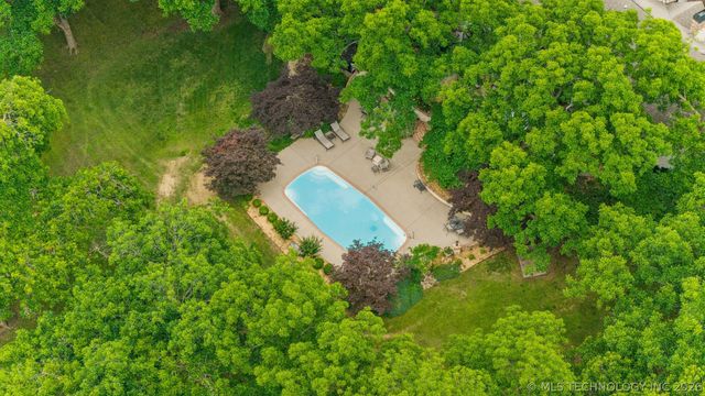 9835 E Shadowlake Drive, Claremore, OK 74017