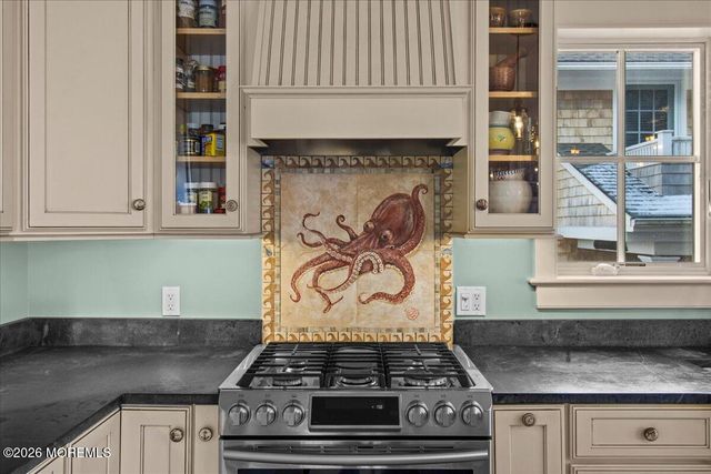 683 Lake Avenue, Bay Head, NJ 08742