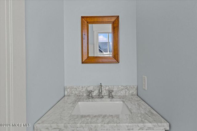 683 Lake Avenue, Bay Head, NJ 08742