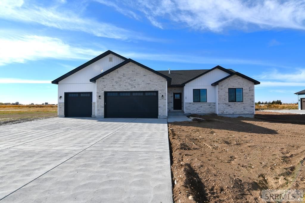 Image 42 of property listing at 185 N 3785 E, Rigby, ID 83442
