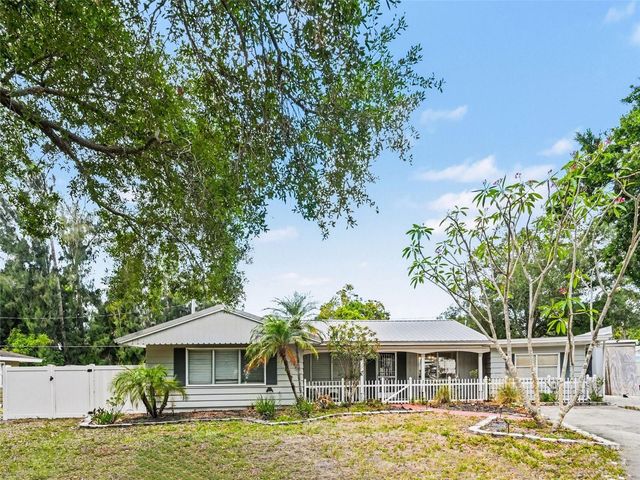 4304 MIDLAND ROAD, Sarasota, FL 34231