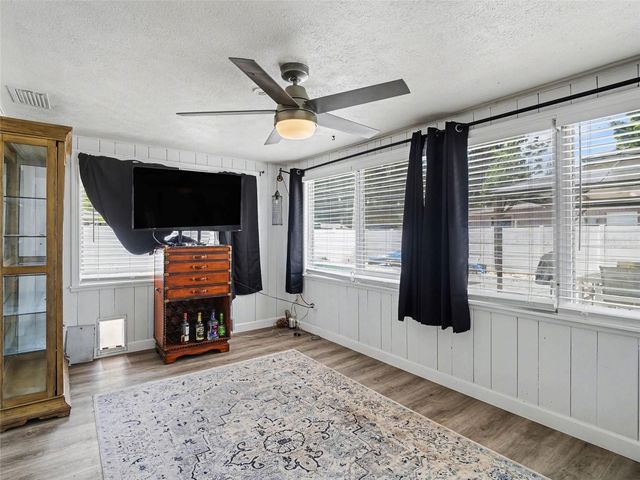 4304 MIDLAND ROAD, Sarasota, FL 34231